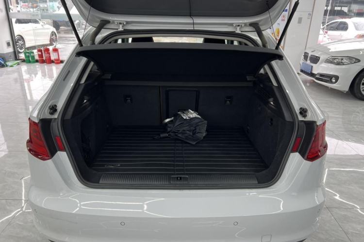 Used Audi A3 2015 Sportback 35 TFSI Millionth Anniversary Comfort Model Interior 12