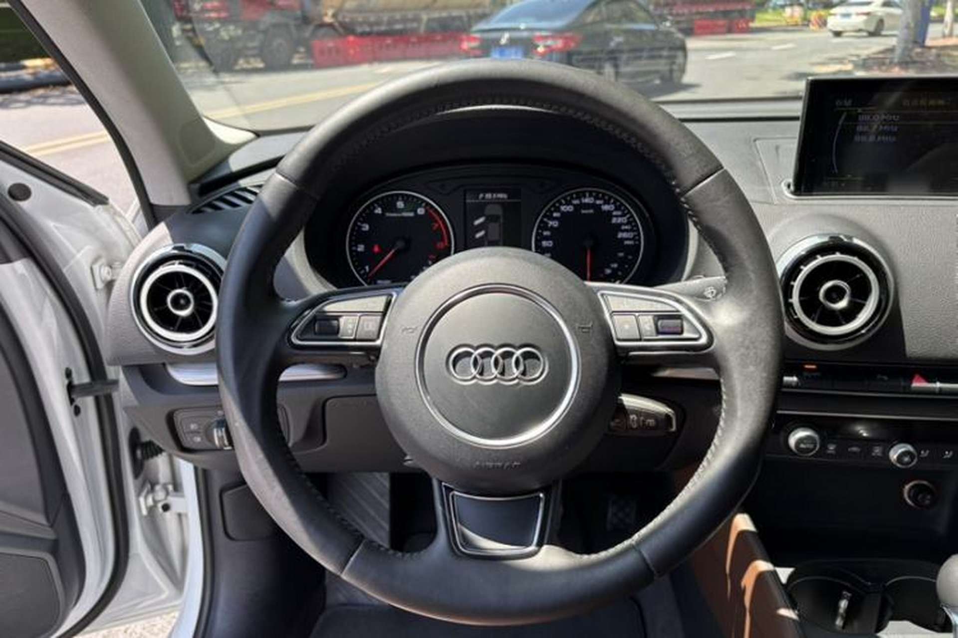 Used Audi A3 2015 Limousine 35 TFSI Millionth Anniversary Comfort Model Interior 12