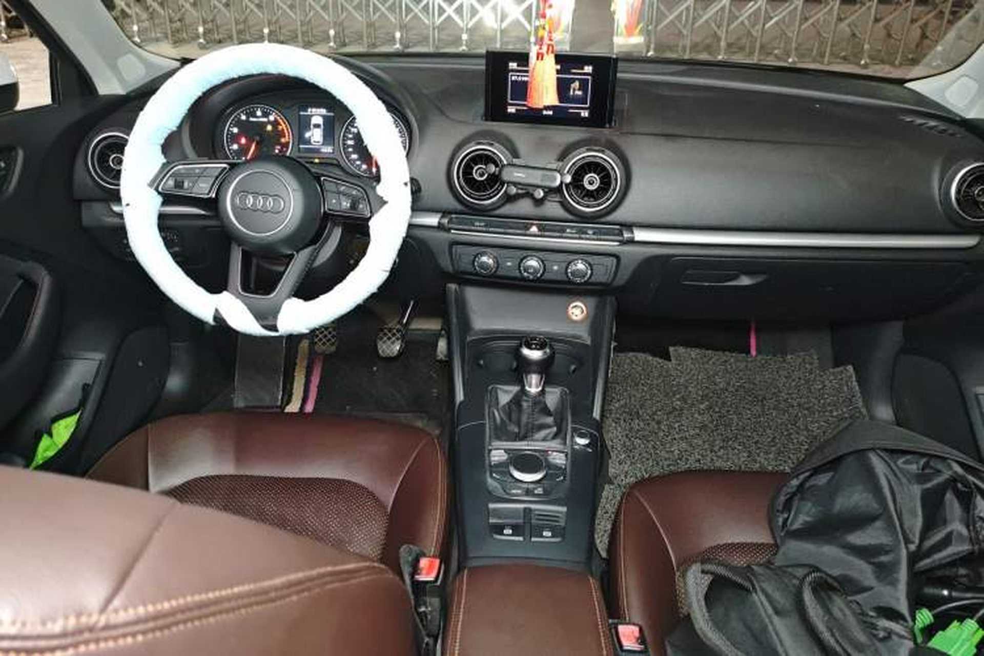 Used Audi A3 2015 Sportback 35 TFSI Manual Ambition Edition Interior 2
