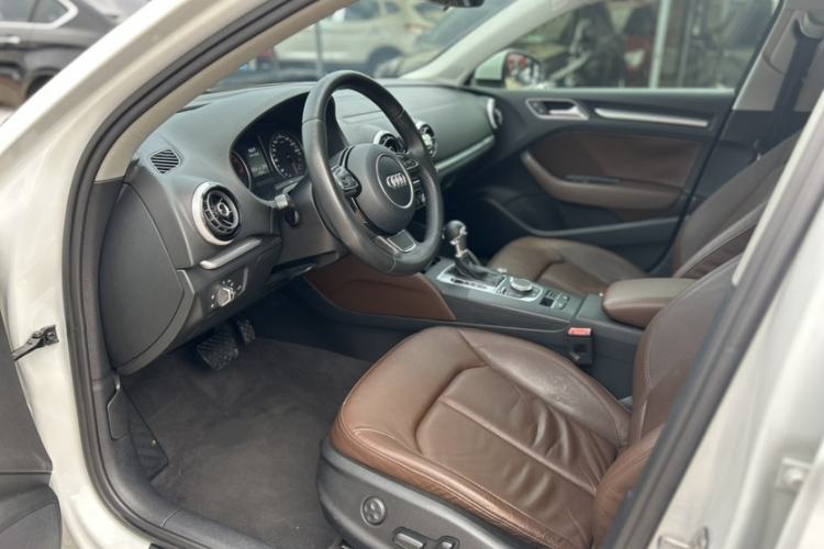 Used Audi A3 2015 Limousine 35 TFSI Millionth Anniversary Comfort Model Interior 2