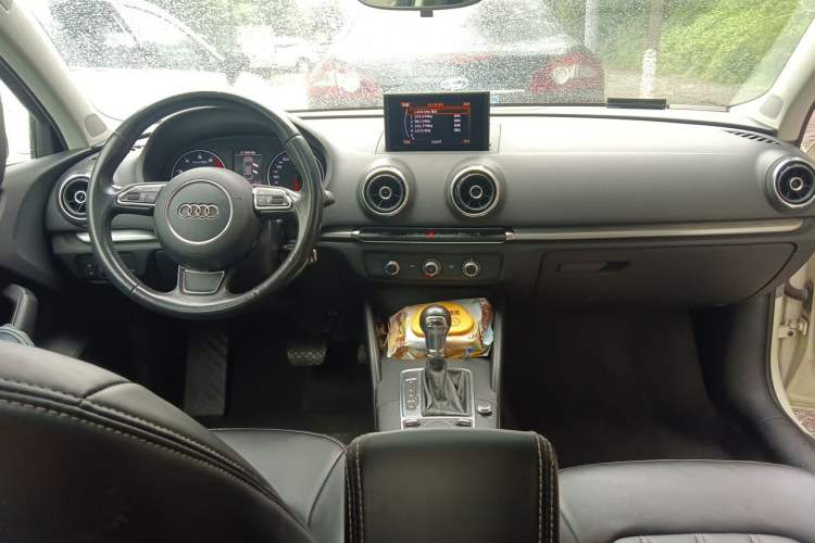 Used Audi A3 2015 Limousine 35 TFSI Millionth Anniversary Intelligent Leading Model Interior 2
