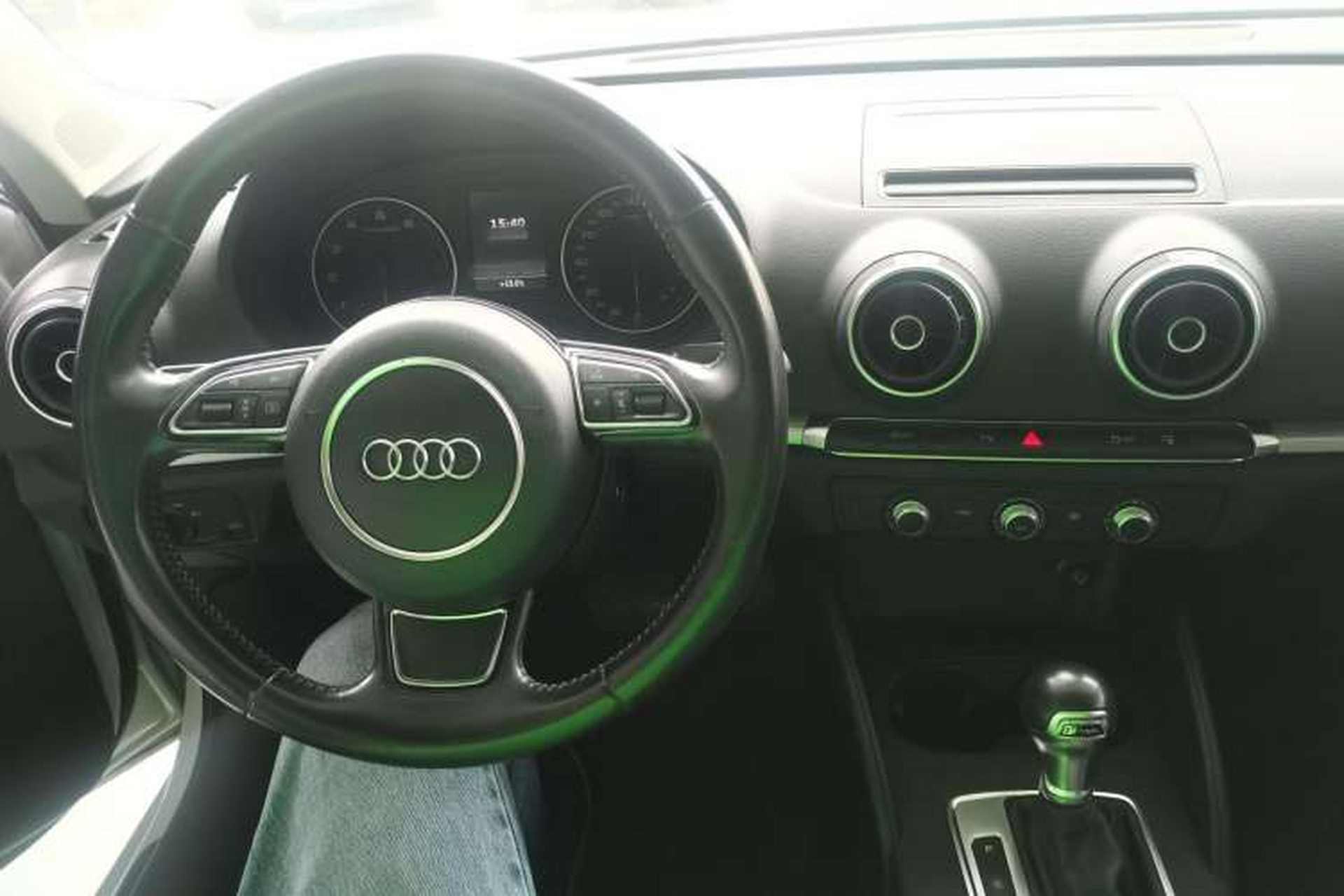 Used Audi A3 2015 Limousine 35 TFSI Millionth Anniversary Intelligent Leading Model Interior 3