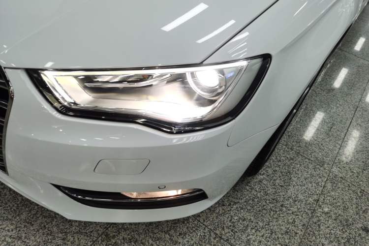 Used Audi A3 2015 Sportback 35 TFSI Millionth Anniversary Comfort Model Left Front Headlight