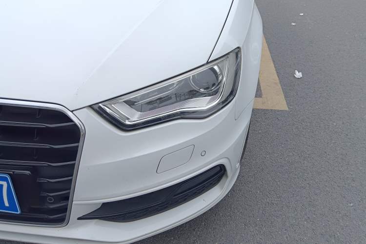 Used Audi A3 2015 Sportback 45 TFSI S line sports model Left Front Headlight