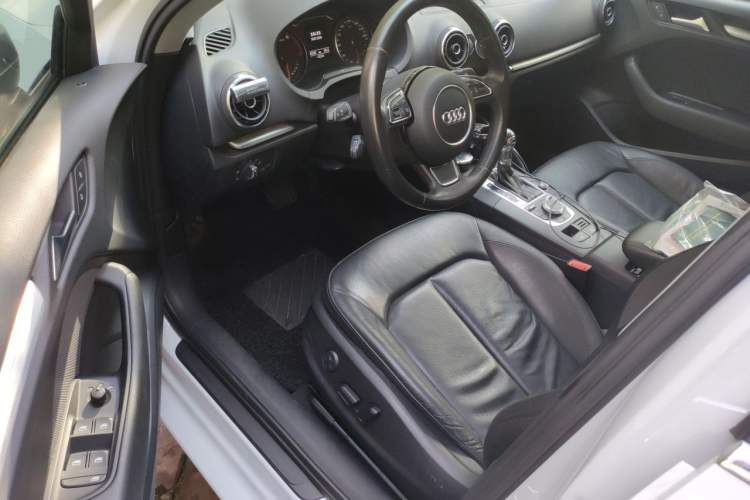 Used Audi A3 2015 Limousine 40 TFSI Automatic Comfort Model Left Front Seat