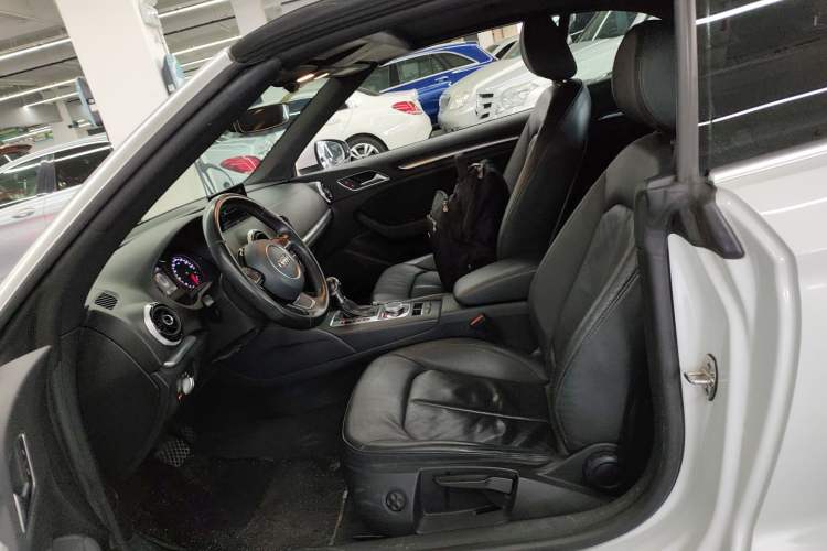 Used Audi A3 2015 Cabriolet 40 TFSI Left Front Seat