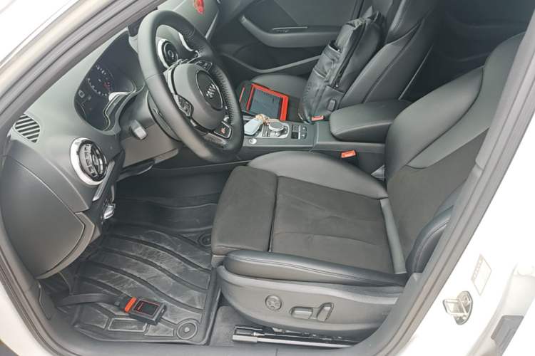 Used Audi A3 2015 Sportback 45 TFSI S line sports model Left Front Seat