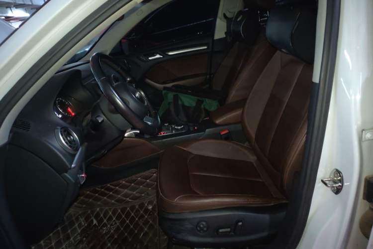 Used Audi A3 2015 Limousine 35 TFSI Millionth Anniversary Comfort Model Left Front Seat