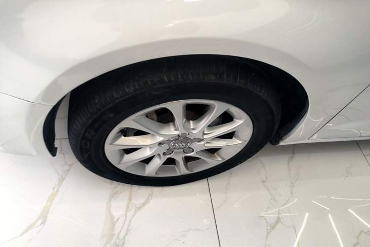 Used Audi A3 2015 Sportback 35 TFSI Millionth Anniversary Intelligent Leading Model Left Front Wheel Hub