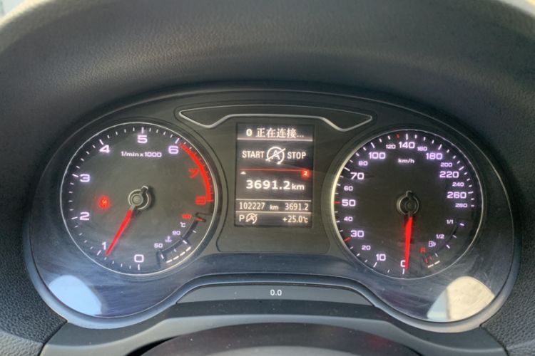 Used Audi A3 2015 Sportback 40 TFSI Automatic Comfort Model Odometer Close Up