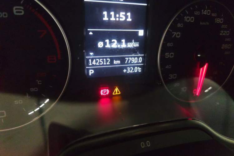 Used Audi A3 2015 Sportback 35 TFSI Millionth Anniversary Comfort Model Odometer Close Up
