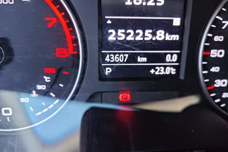 Used Audi A3 2015 Sportback 35 TFSI Millionth Anniversary Comfort Model Odometer Close Up