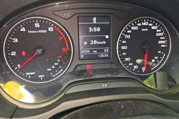 Used Audi A3 2015 Limousine 35 TFSI Millionth Anniversary Intelligent Leading Model Odometer Close Up