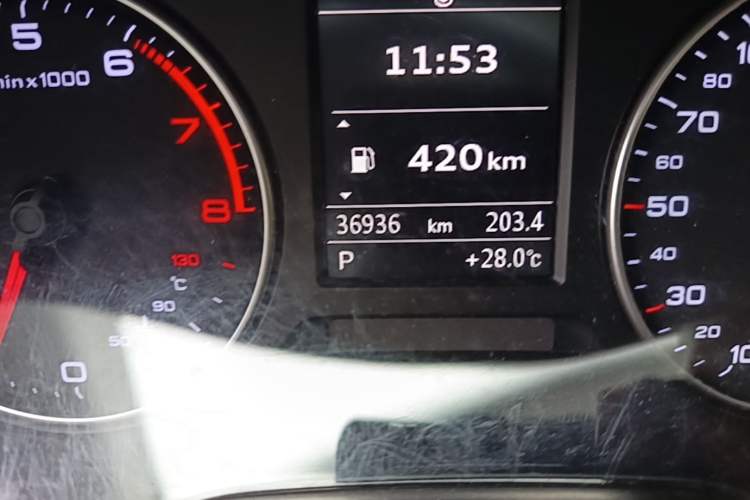 Used Audi A3 2015 Sportback 35 TFSI Millionth Anniversary Comfort Model Odometer Close Up