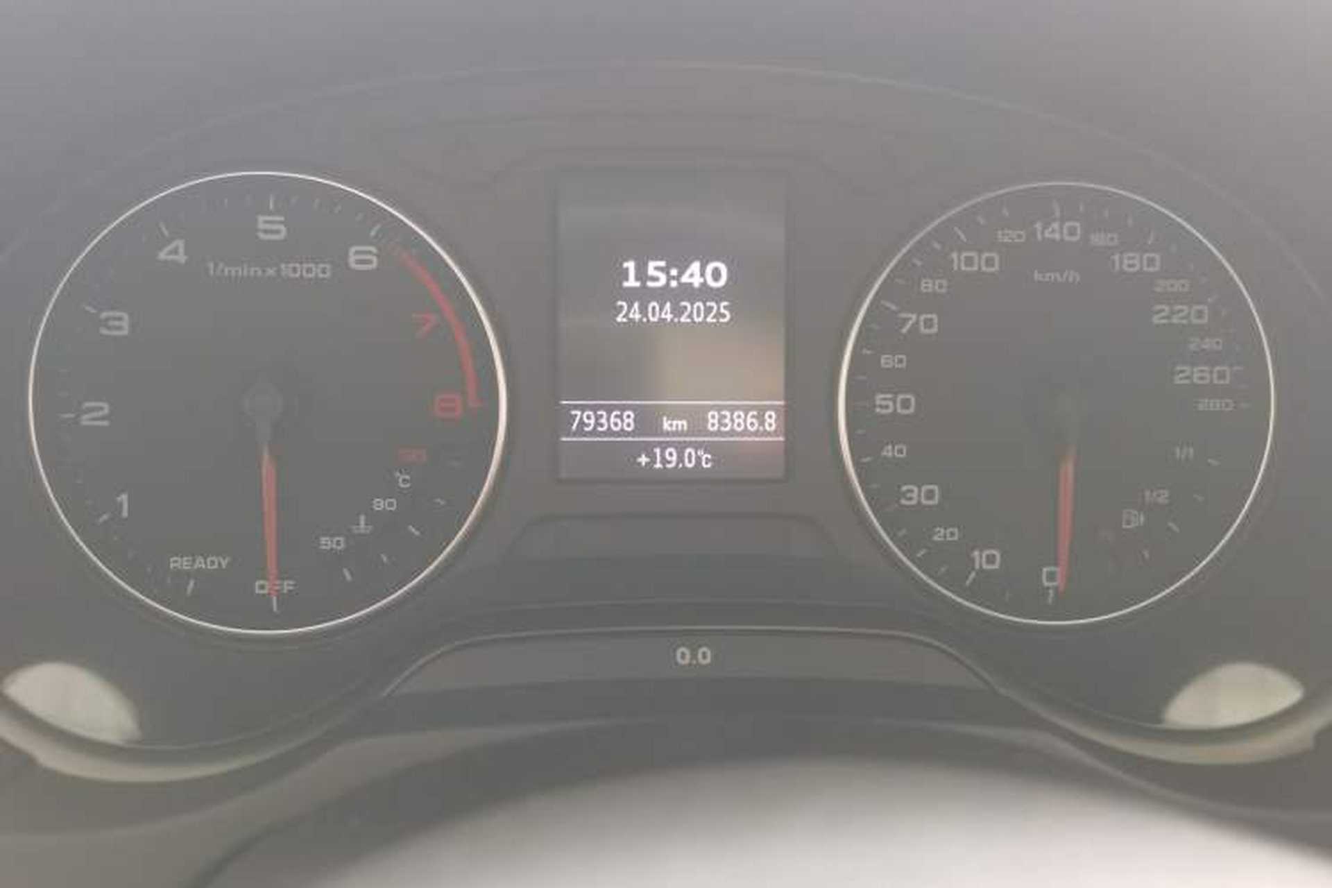 Used Audi A3 2015 Limousine 35 TFSI Millionth Anniversary Intelligent Leading Model Odometer Close Up