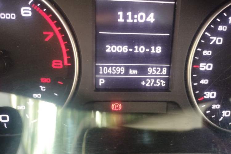 Used Audi A3 2015 Sportback 35 TFSI Millionth Anniversary Comfort Model Odometer Close Up