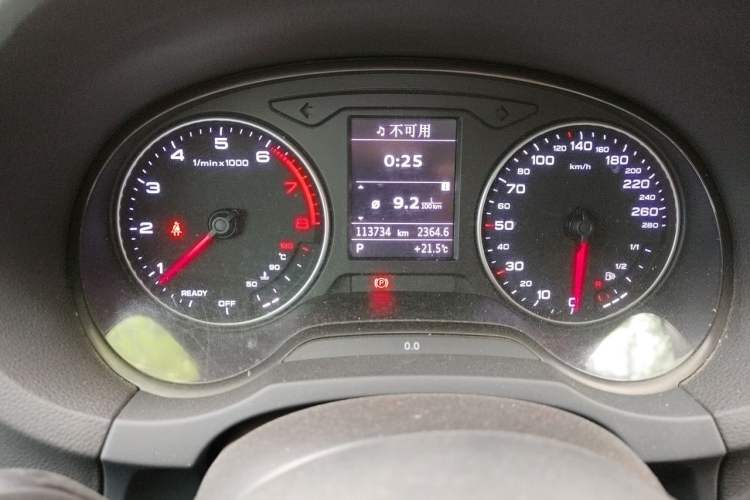 Used Audi A3 2015 Limousine 35 TFSI Millionth Anniversary Intelligent Leading Model Odometer Close Up