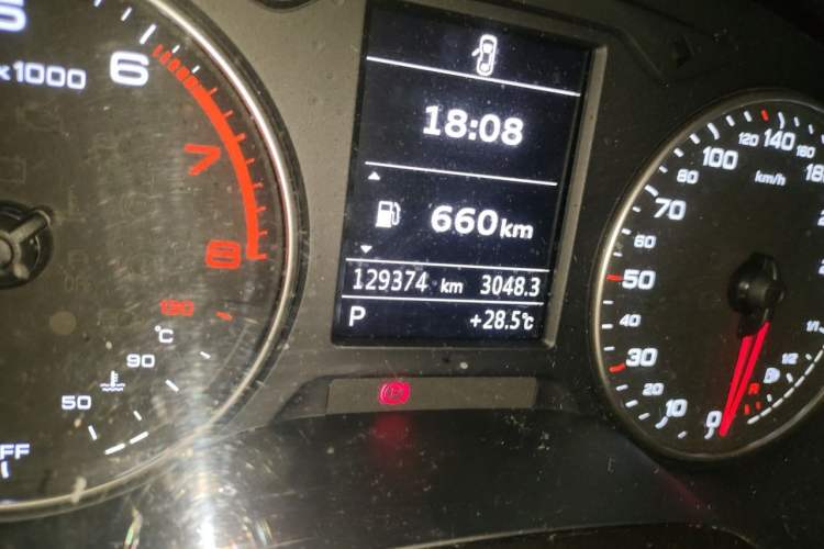 Used Audi A3 2015 Sportback 35 TFSI Millionth Anniversary Comfort Model Odometer Close Up