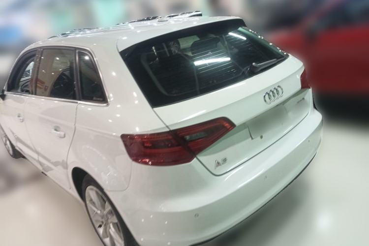 Used Audi A3 2015 Sportback 40 TFSI Automatic Comfort Model Rear Left 45 Deg