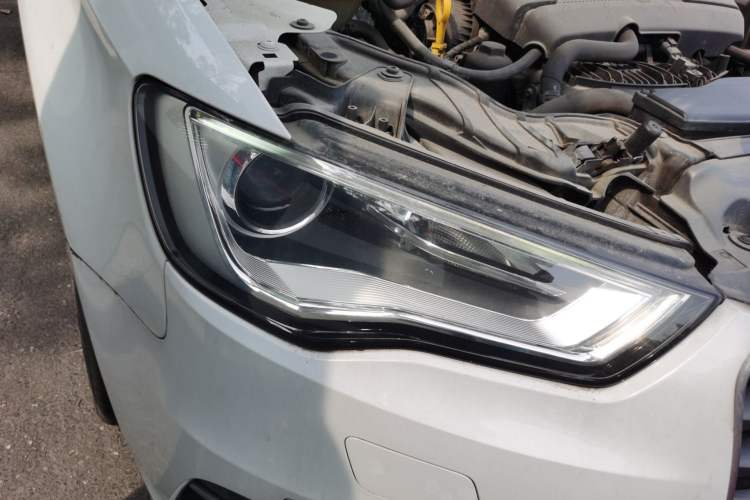 Used Audi A3 2015 Limousine 40 TFSI Automatic Comfort Model Right Front Headlight