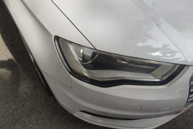 Used Audi A3 2015 Limousine 40 TFSI Automatic Comfort Model Right Front Headlight