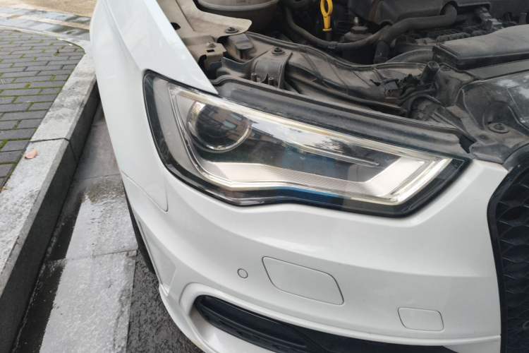 Used Audi A3 2015 Sportback 45 TFSI S line sports model Right Front Headlight