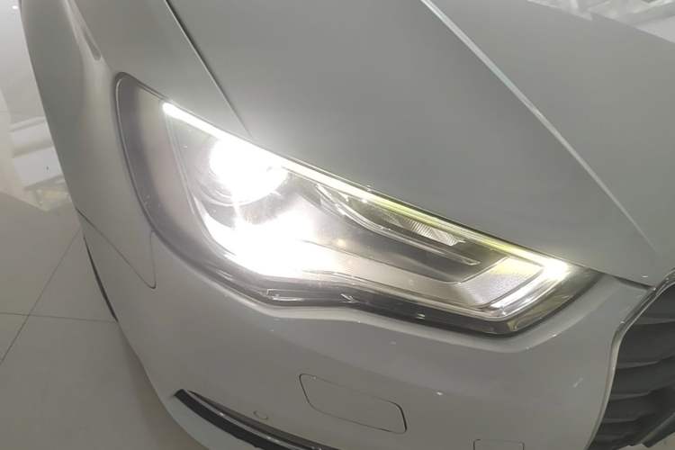 Used Audi A3 2015 Sportback 40 TFSI Automatic Comfort Model Right Front Headlight