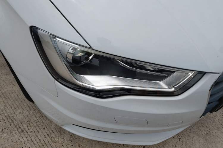 Used Audi A3 2015 Limousine 35 TFSI Millionth Anniversary Intelligent Leading Model Right Front Headlight