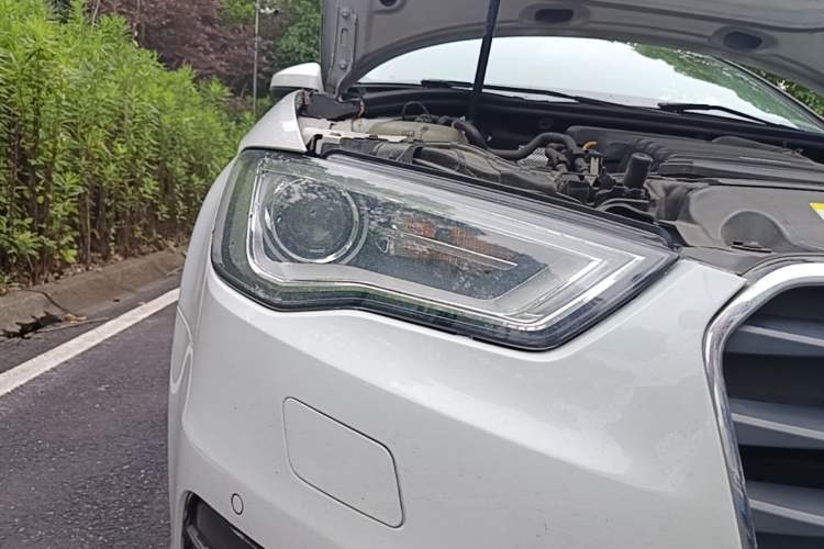 Used Audi A3 2015 Sportback 35 TFSI Millionth Anniversary Comfort Model Right Front Headlight