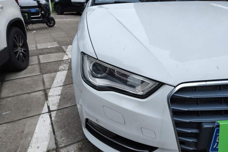 Used Audi A3 2015 Sportback 35 TFSI Millionth Anniversary Comfort Model Right Front Headlight