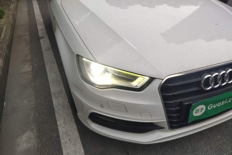 Used Audi A3 2015 Sportback 45 TFSI S line sports model Right Front Headlight