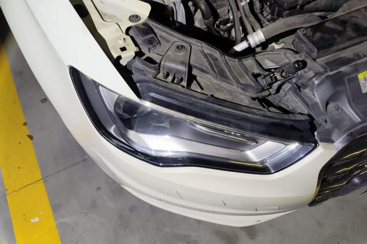 Used Audi A3 2015 Limousine 35 TFSI Millionth Anniversary Intelligent Leading Model Right Front Headlight
