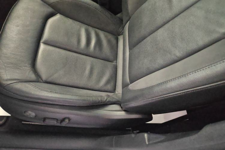 Used Audi A3 2015 Limousine 40 TFSI Automatic Comfort Model Right Front Seat