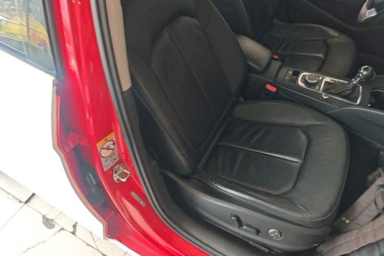 Used Audi A3 2015 Limousine 35 TFSI Millionth Anniversary Comfort Model Right Front Seat