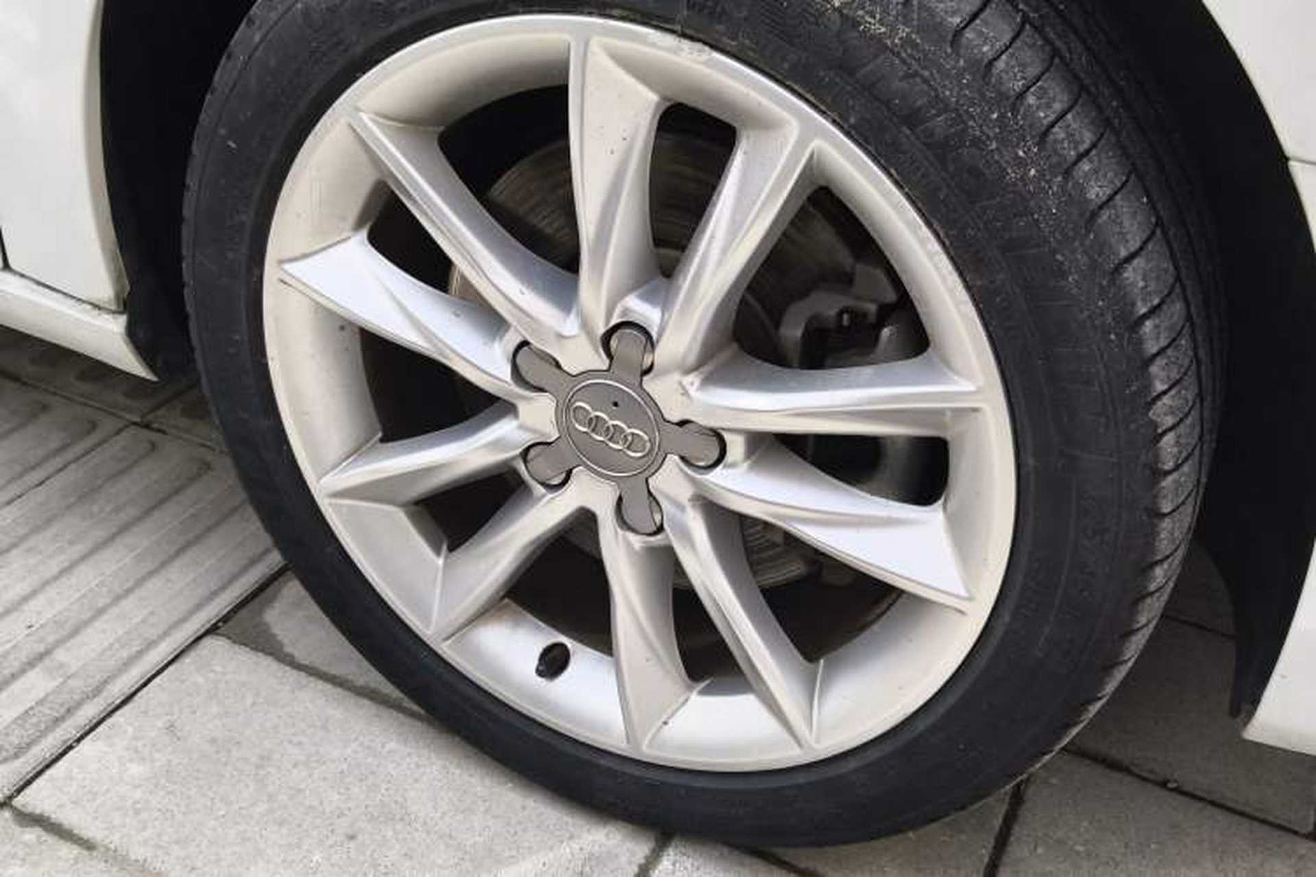 Used Audi A3 2015 Sportback 40 TFSI Automatic Comfort Model Right Front Wheel Hub
