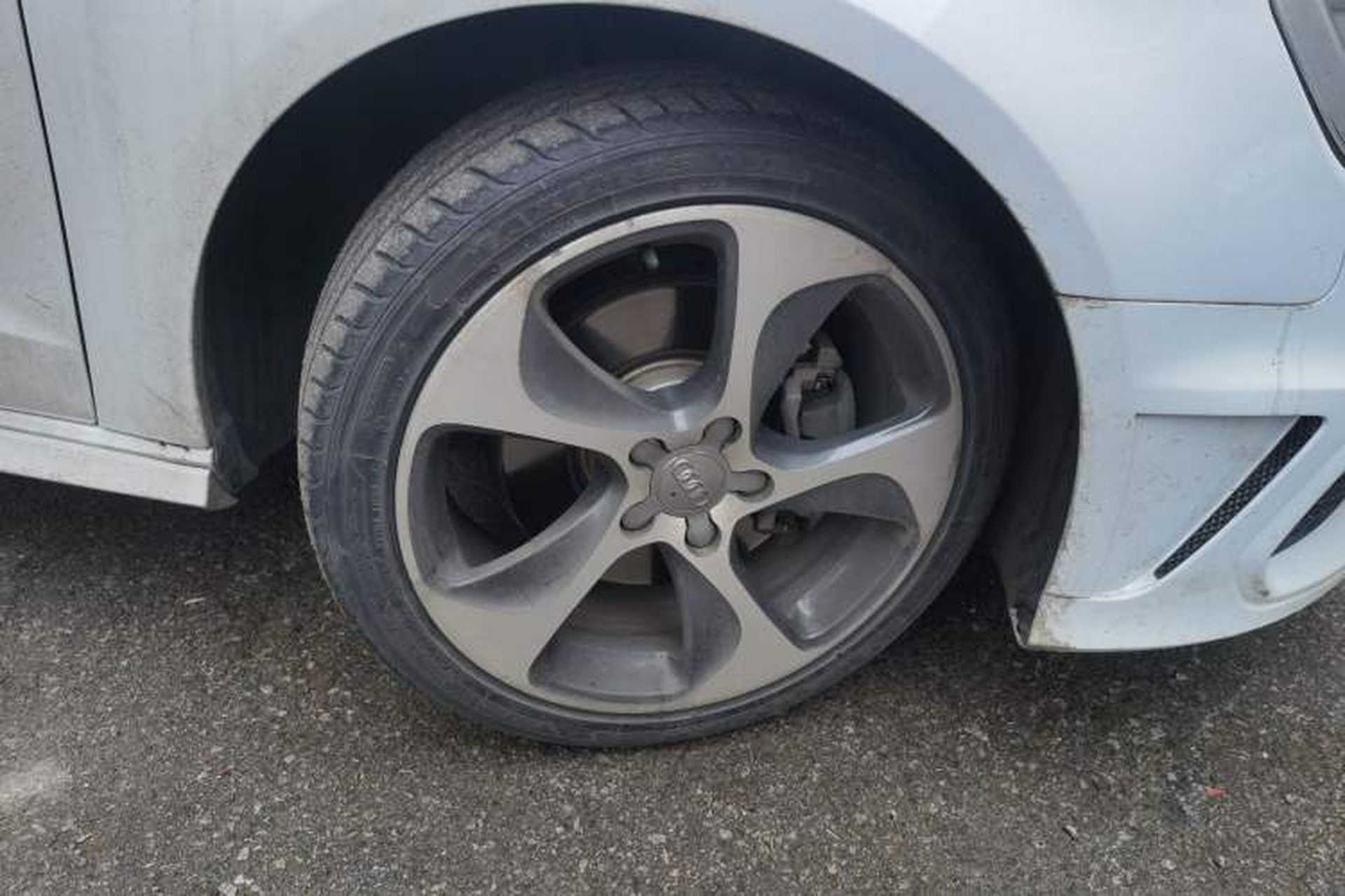 Used Audi A3 2015 Sportback 45 TFSI S line sports model Right Front Wheel Hub