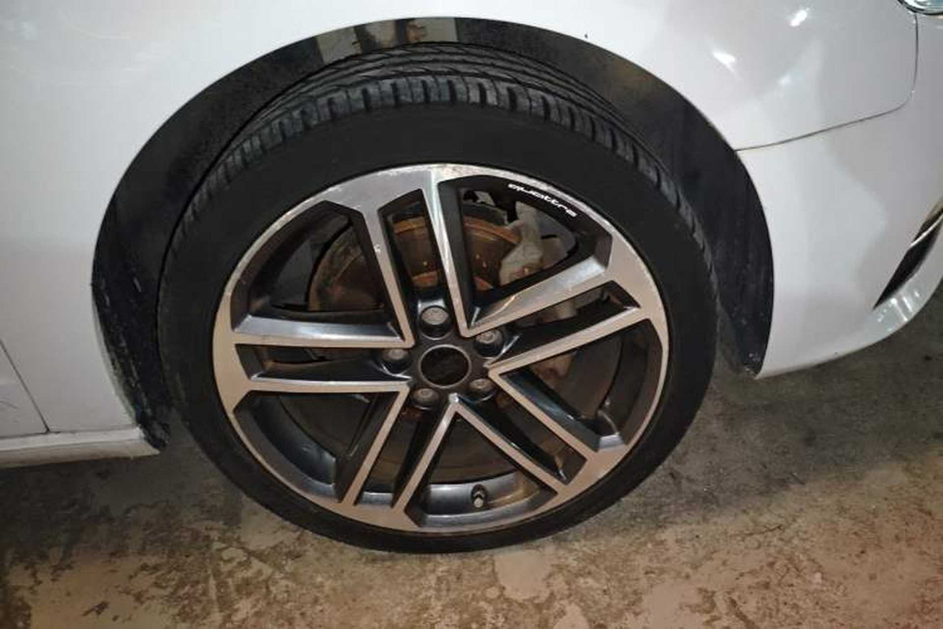 Used Audi A3 2015 Sportback 35 TFSI Manual Ambition Edition Right Front Wheel Hub