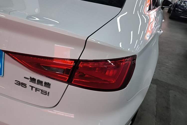 Used Audi A3 2015 Limousine 35 TFSI Millionth Anniversary Intelligent Leading Model Right Rear Taillight
