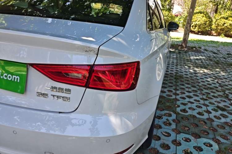Used Audi A3 2015 Limousine 35 TFSI Millionth Anniversary Intelligent Leading Model Right Rear Taillight