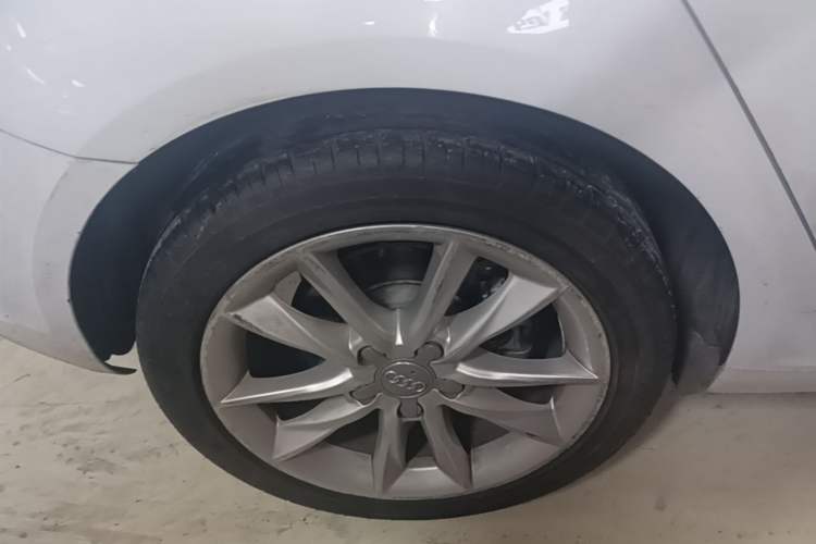 Used Audi A3 2015 Sportback 35 TFSI Millionth Anniversary Comfort Model Right Rear Wheel Hub
