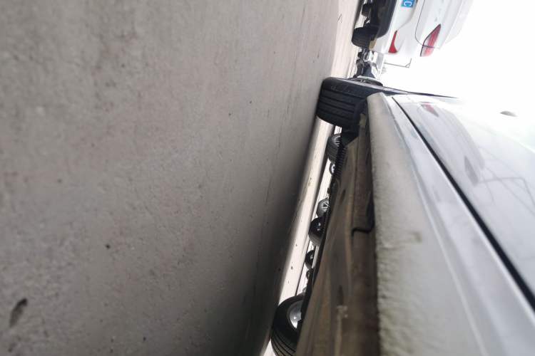 Used Audi A3 2015 Limousine 40 TFSI Automatic Comfort Model Right Side Sill