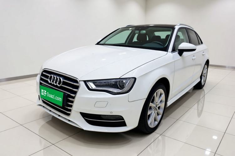 Used Audi A3 2015 Sportback 35 TFSI Millionth Anniversary Comfort Model Guazi used car, China used car export, Used car for sale, Used cars, Cheapest cars for sale