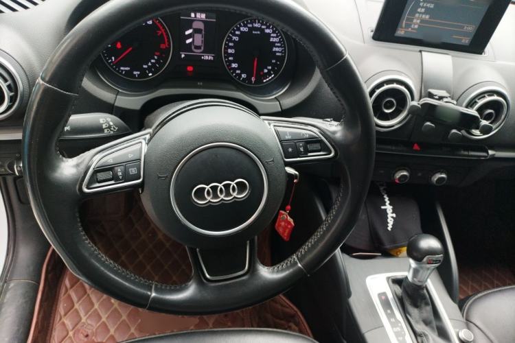 Used Audi A3 2015 Limousine 35 TFSI Millionth Anniversary Intelligent Leading Model Steering Wheel