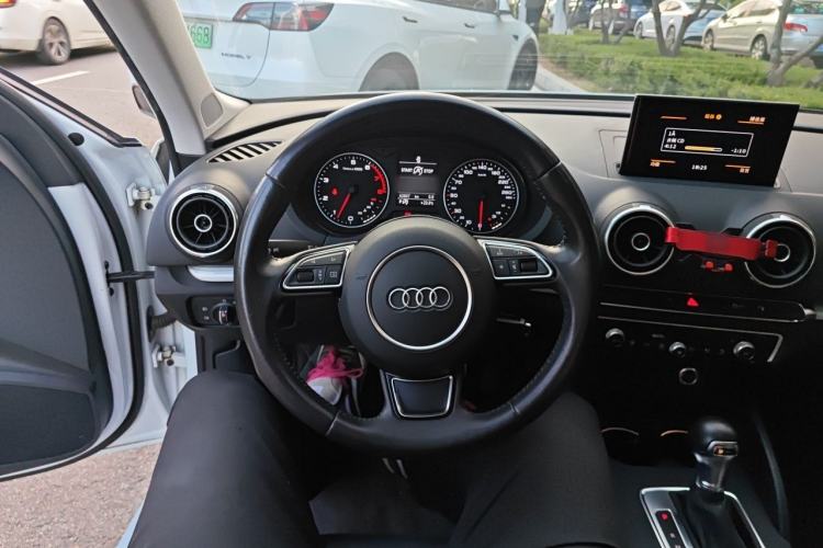 Used Audi A3 2015 Sportback 35 TFSI Millionth Anniversary Comfort Model Steering Wheel