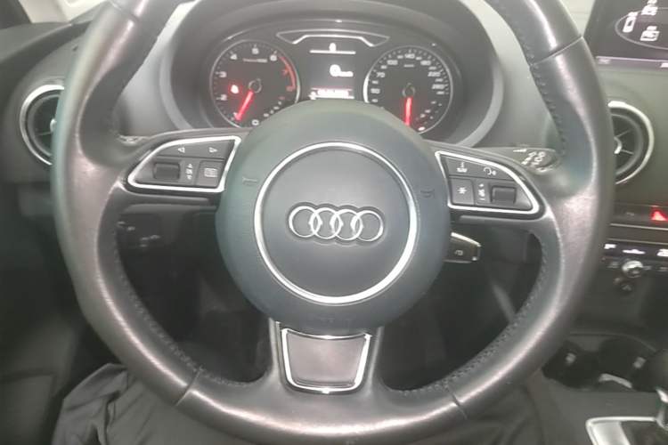 Used Audi A3 2015 Sportback 40 TFSI Automatic Comfort Model Steering Wheel