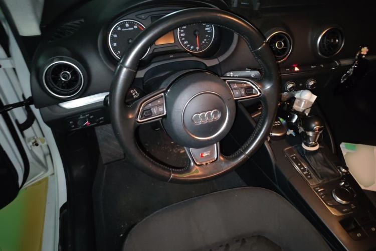 Used Audi A3 2015 Limousine 35 TFSI Millionth Anniversary Intelligent Leading Model Steering Wheel
