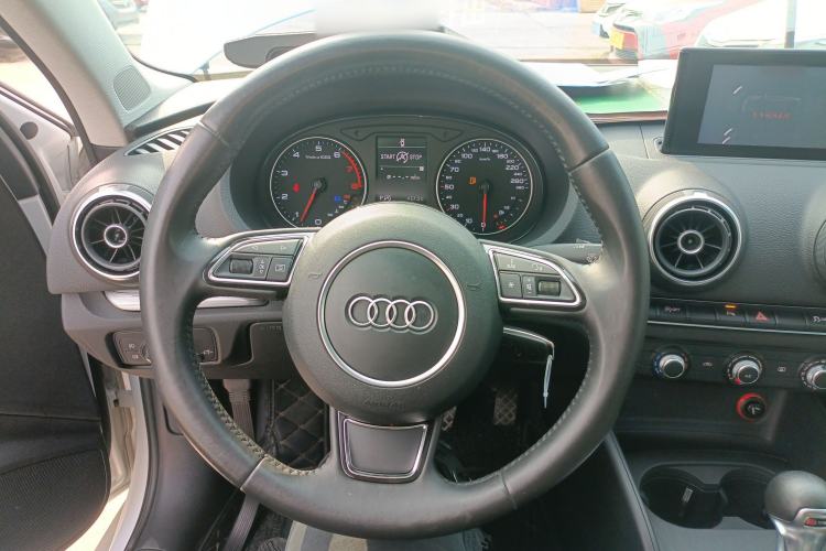 Used Audi A3 2015 Limousine 35 TFSI Millionth Anniversary Intelligent Leading Model Steering Wheel