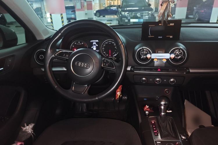 Used Audi A3 2015 Sportback 35 TFSI Millionth Anniversary Intelligent Leading Model Steering Wheel