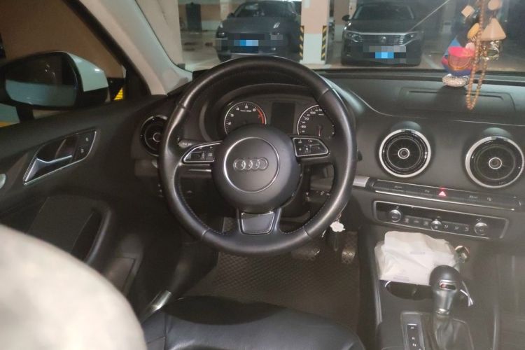 Used Audi A3 2015 Sportback 35 TFSI Millionth Anniversary Comfort Model Steering Wheel