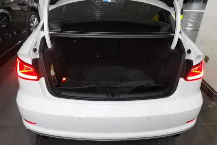 Used Audi A3 2015 Limousine 45 TFSI S line Luxury Model Trunk